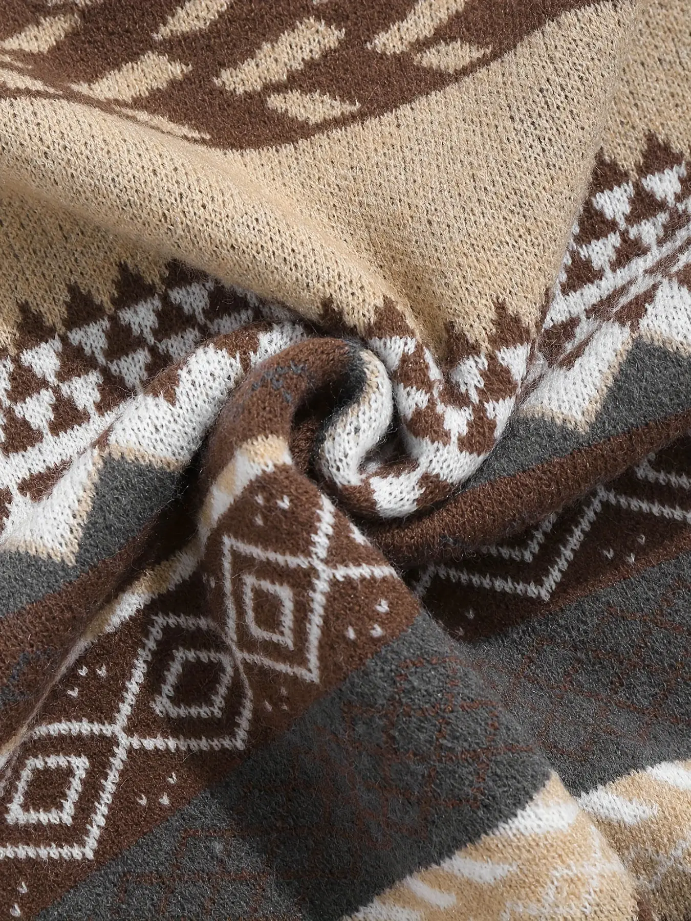 Women Waxy Knitted Sweater Brown Diamond Pattern — feature 7