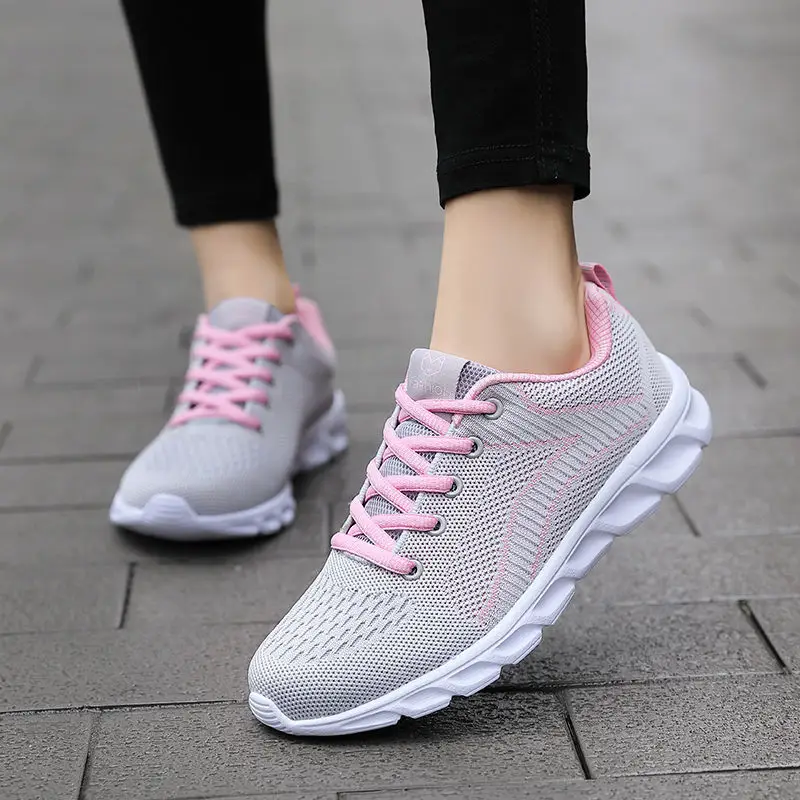 Autumn new women's sports casual shoes non-slip soft bottom all black work shoes mother shoes ultra-light kitchen shoes - Image 2