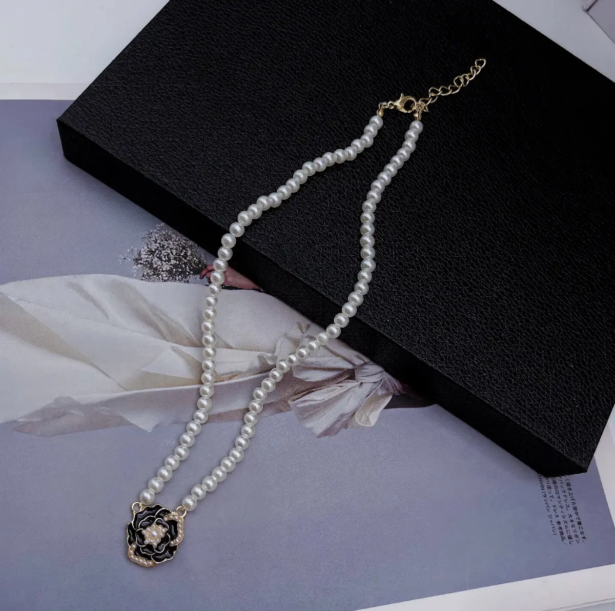 Black & White Camellia Pearl Necklace Women's High-end Light Luxury Niche Design Woolen Chain Beaded Elegant Clavicle Chain — feature 9