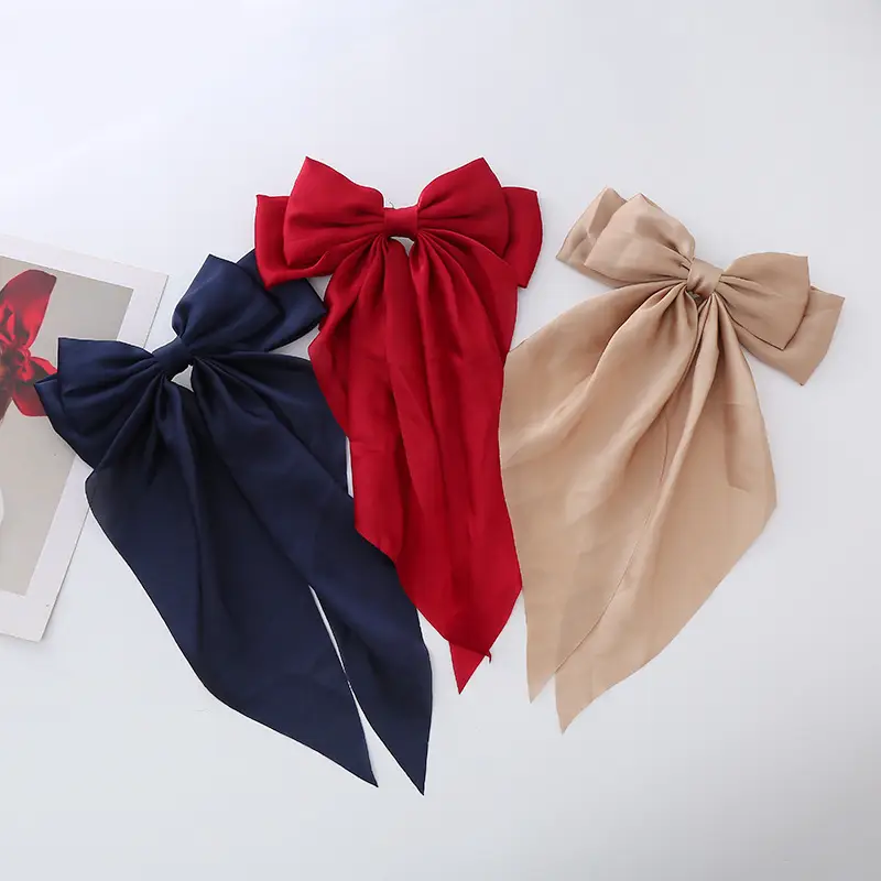 Black Bow Hairpin with High-Grade Satin Ribbon — feature 4