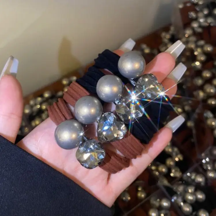 Pearl Hair Pony with High Elastic Band — feature 2