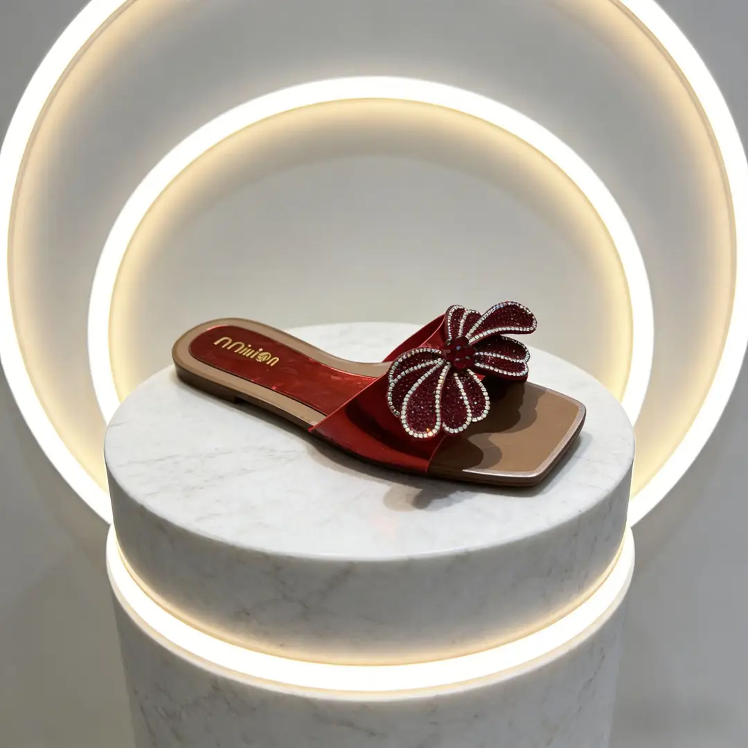 Size 36 and 37 Slip-On Flat Sandals for Women, Cross-Border Exclusive Fashion African Sandals with Bow and Rhinestones — feature 9