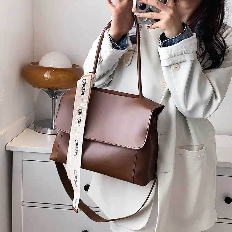 Women Cross-Border Retro Brown Shoulder Tote Bag 2023 - Image 4