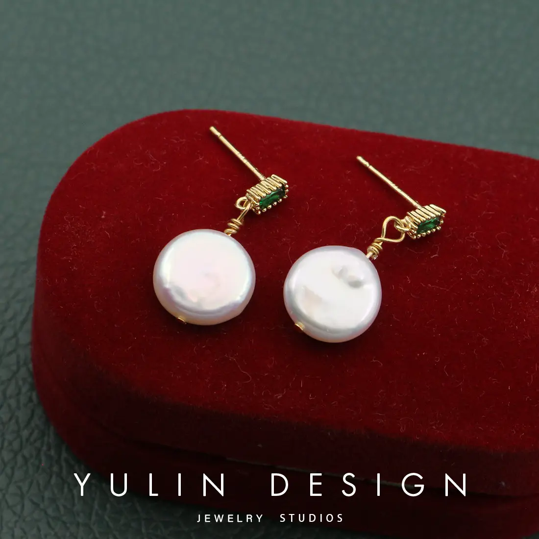 Retro Pearl Earrings Women Elegant Green Top - Image 3
