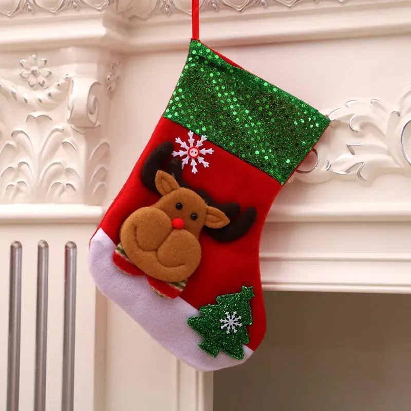 Christmas Santa Socks Red Green 16x13cm - Image 19