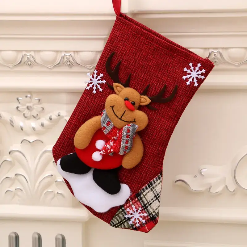Christmas Santa Socks Red Green 16x13cm - Image 23