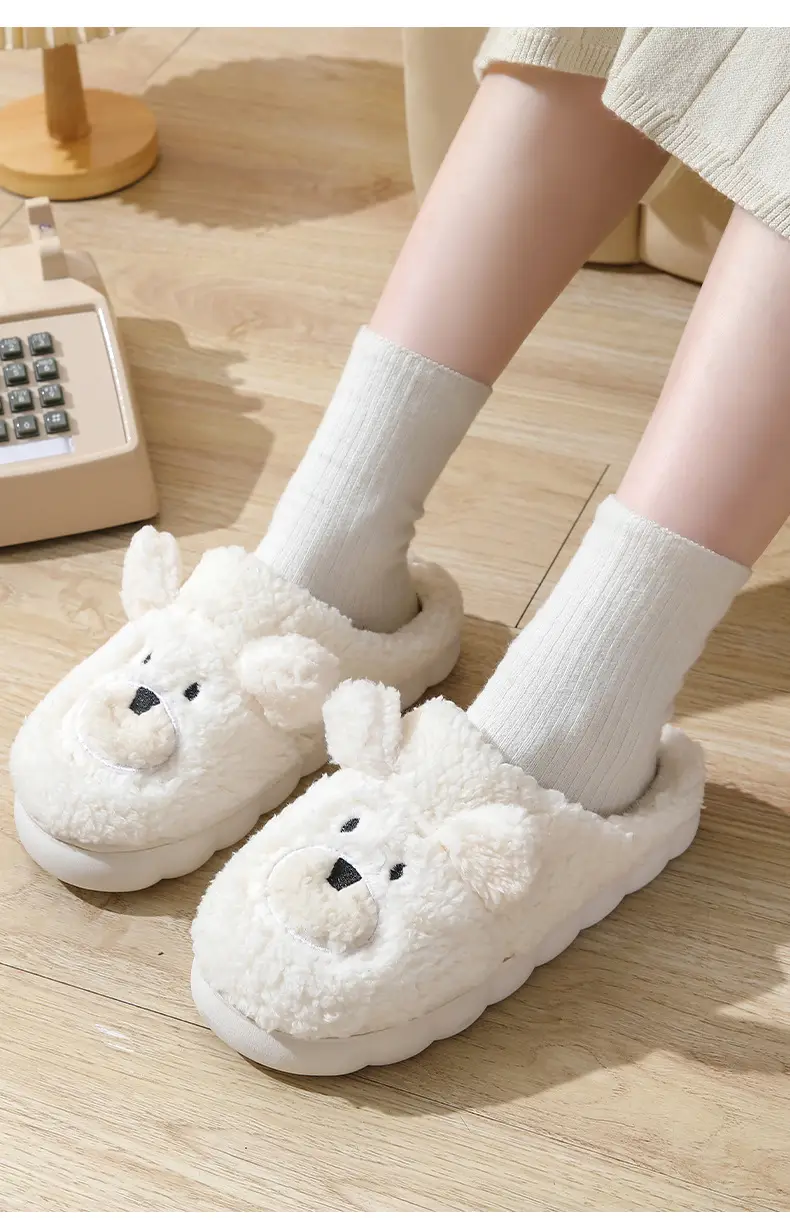 2023 Winter New Cute Cartoon Bear Cotton Slippers Home Wholesale Women's Thick Soled Indoor Home Stuffed Slippers — feature 13