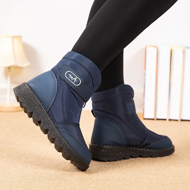Foreign trade New plus size snow boots Women's fleece-lined warm cotton shoes waterproof non-slip women's boots