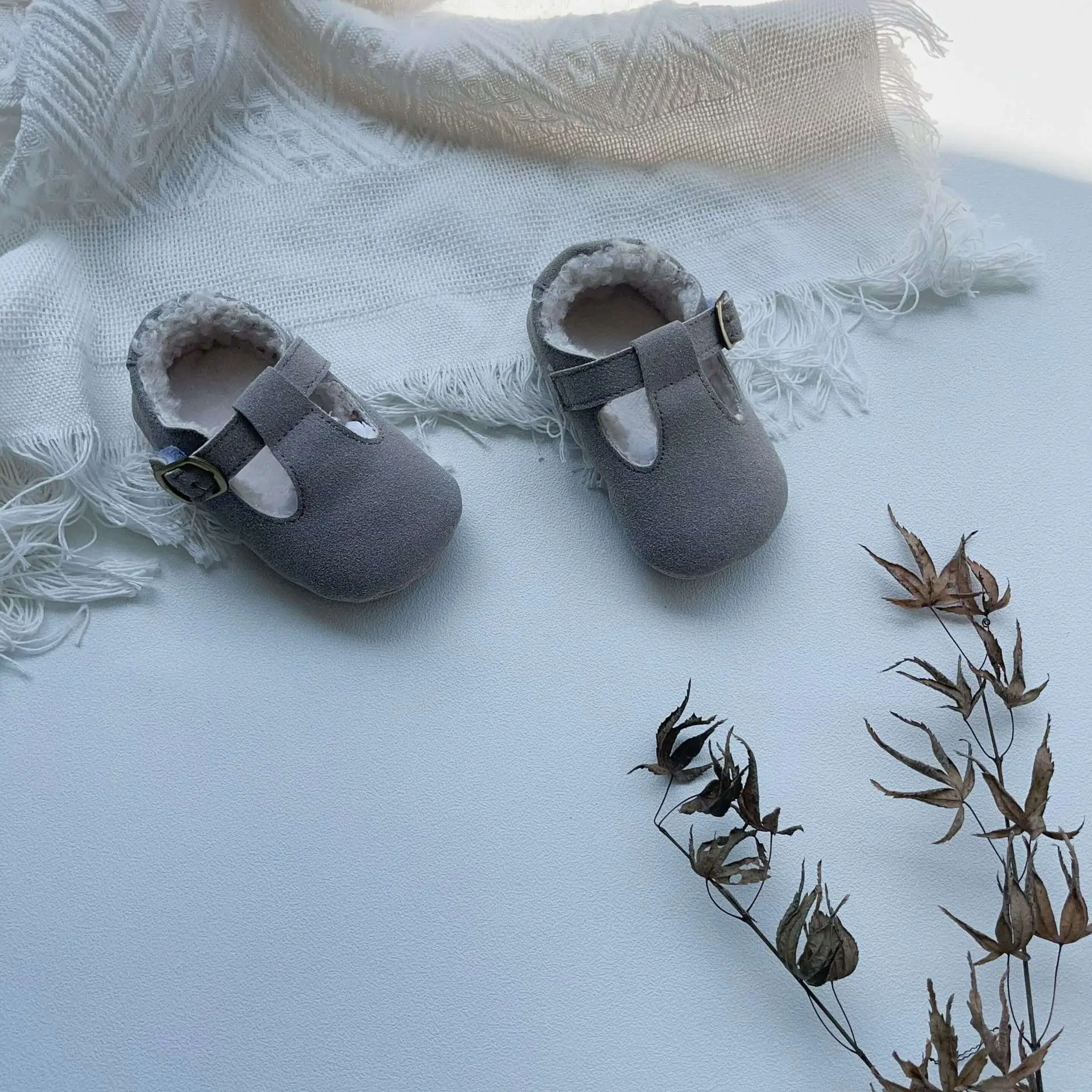 Winter Fleece Lined Baby Walking Shoes Grey Non-Slip — feature 8
