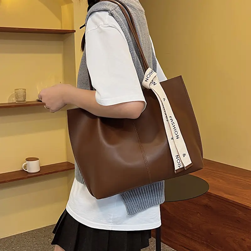 Retro Brown Women's Tote Bag 2023 Winter New Fashion - Image 5