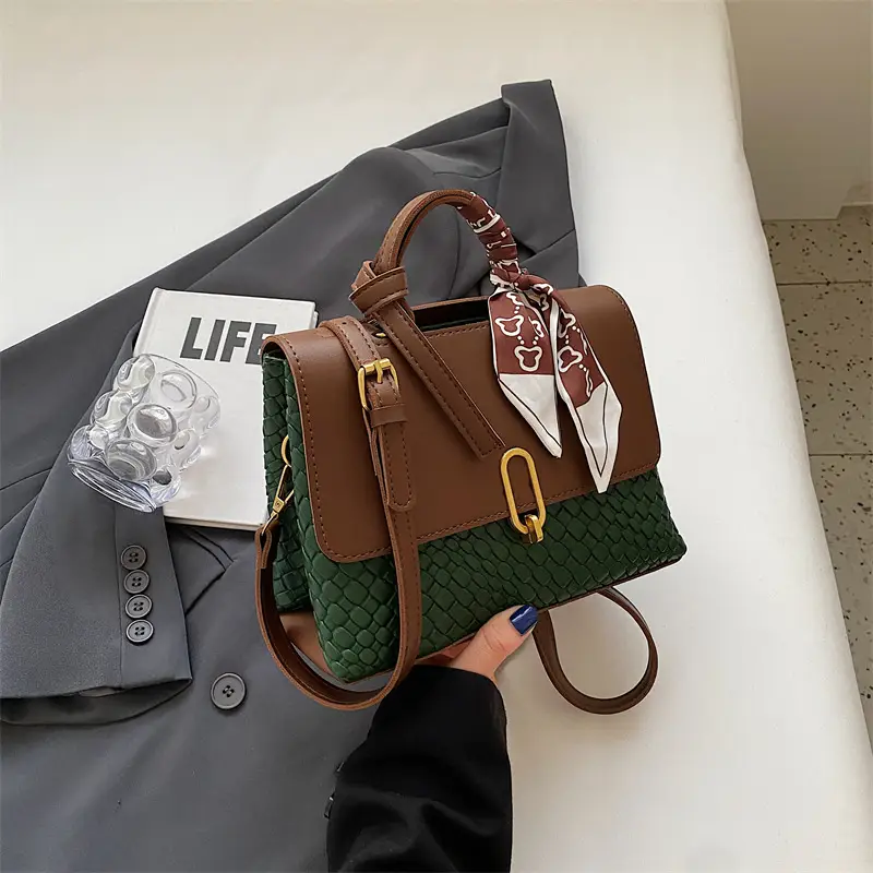 Women's Brown & White Checkered Shoulder Bag 2023 New Arrival - Image 4