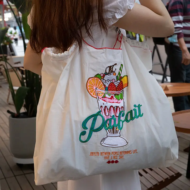 Single Embroidery Shoulder Bag with Floral Design - Image 6