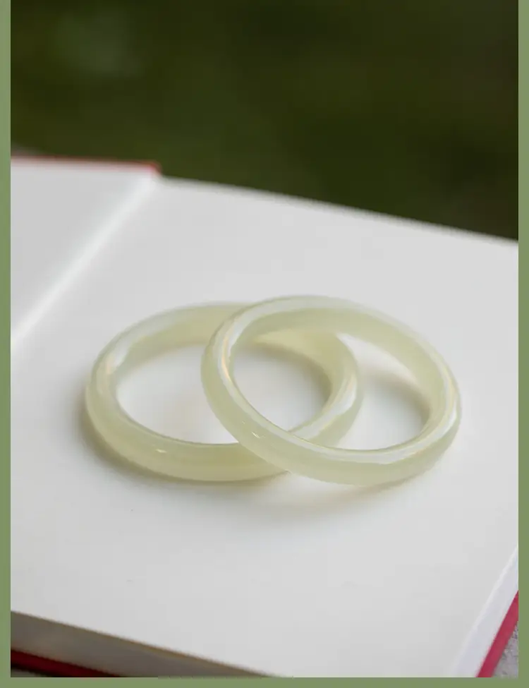 Young Light Green Jade Bracelet for Women — feature 13