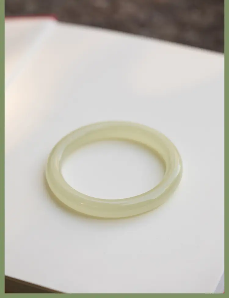 Young Light Green Jade Bracelet for Women — feature 14