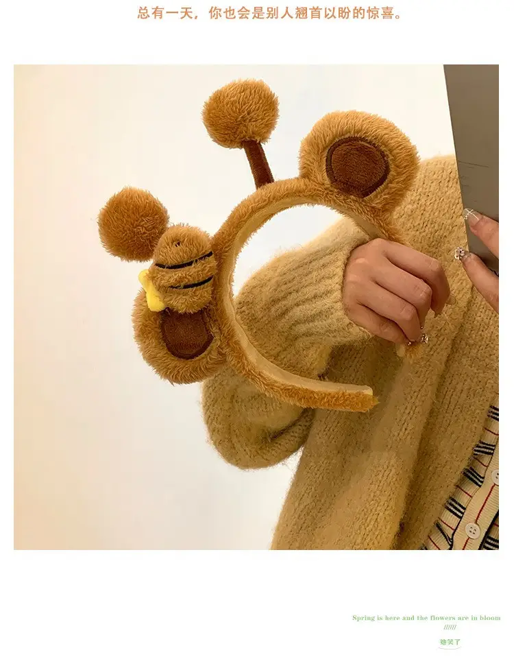 Plush Bear Face Wash Headband for Girls Winter Cute — feature 3