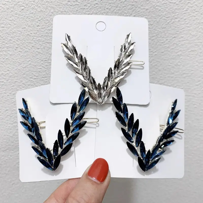 Korean-style Crystal V-Back Bangs Clip for Girls - Image 3