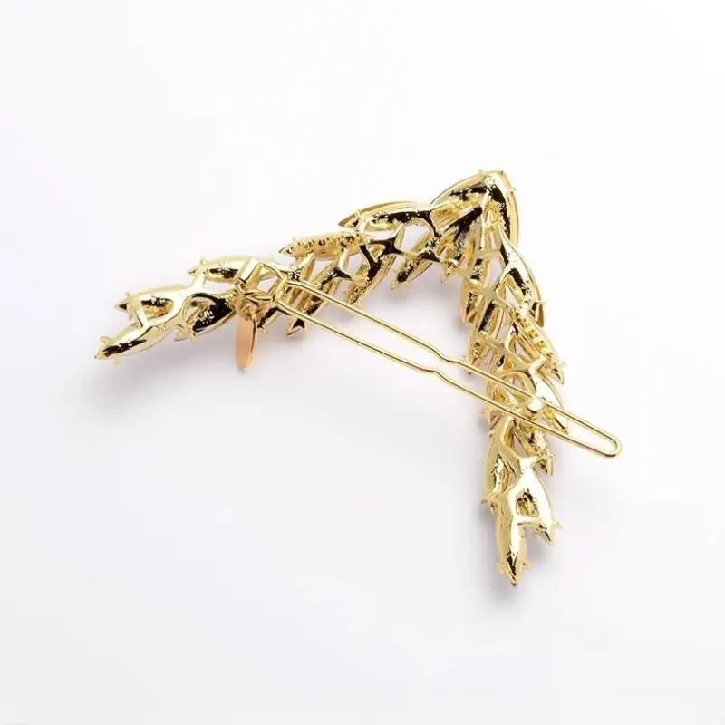 Korean-style Crystal V-Back Bangs Clip for Girls — feature 7