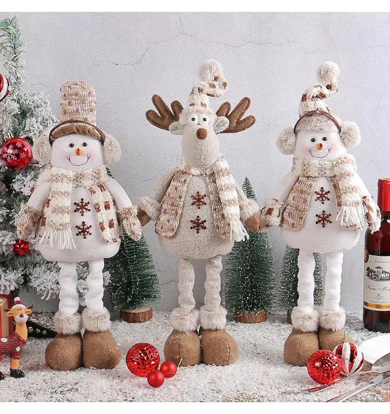Knitted Christmas Snowmen Doll Set 2023 — feature 6
