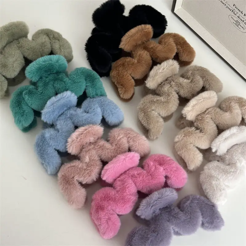 Pink Plush Shark Hair Clip for Updo — feature 2