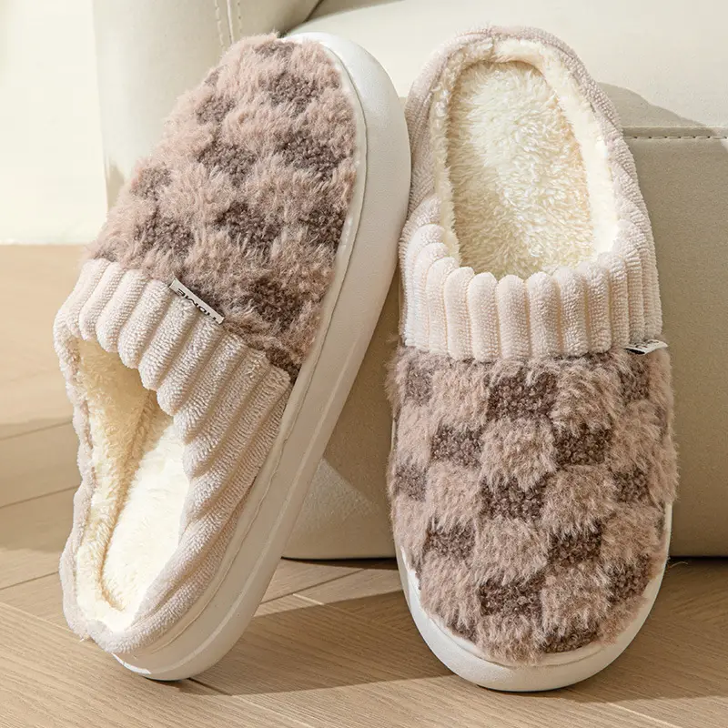 Cotton slippers women's winter color matching home couple indoor thickened warm cotton slippers non-slip plush slippers wholesale