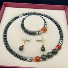 Black Ice Jade Quartz Bracelet Light for Men Women — feature 3