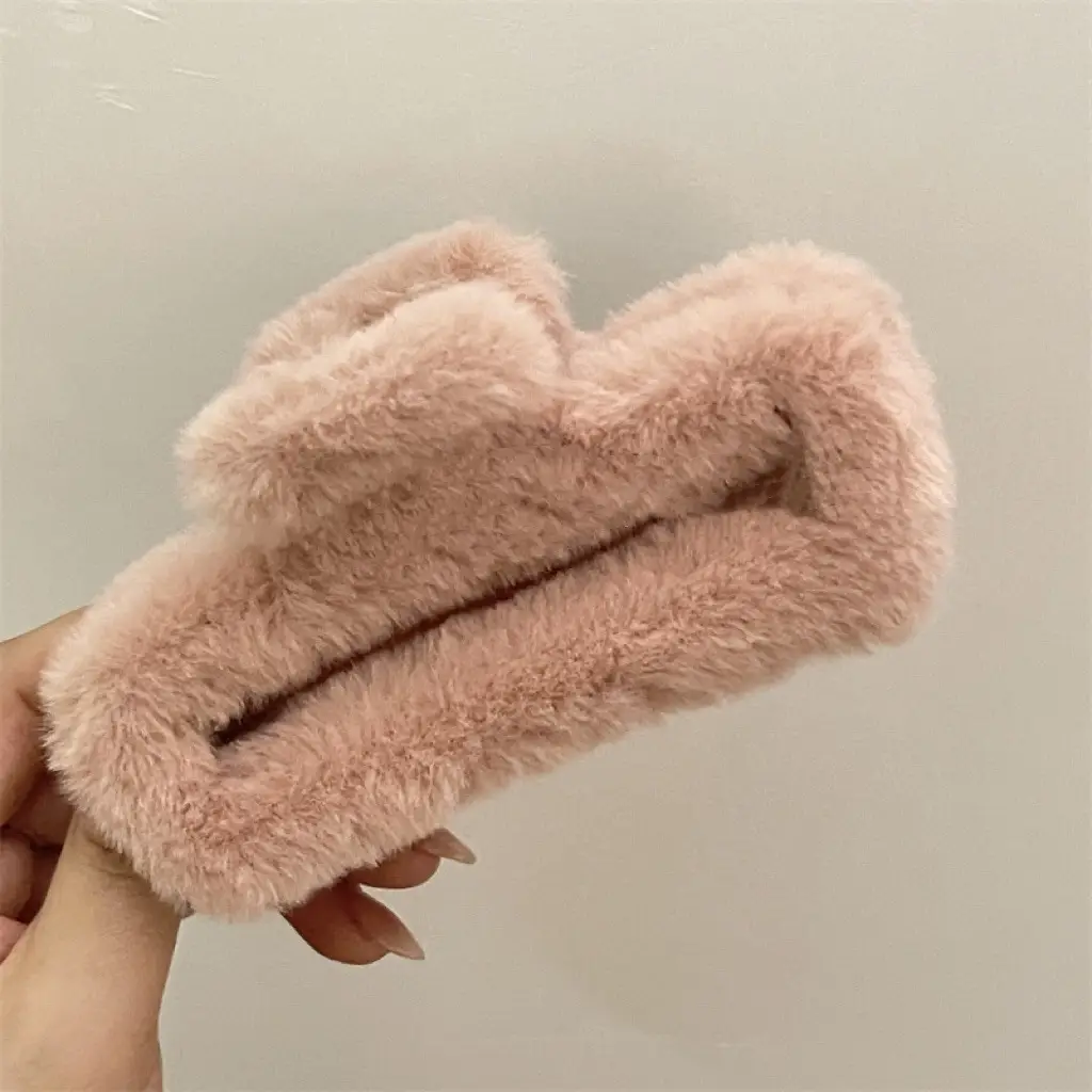 Pink Faux Fur Hair Clip for Women Large Size — feature 11