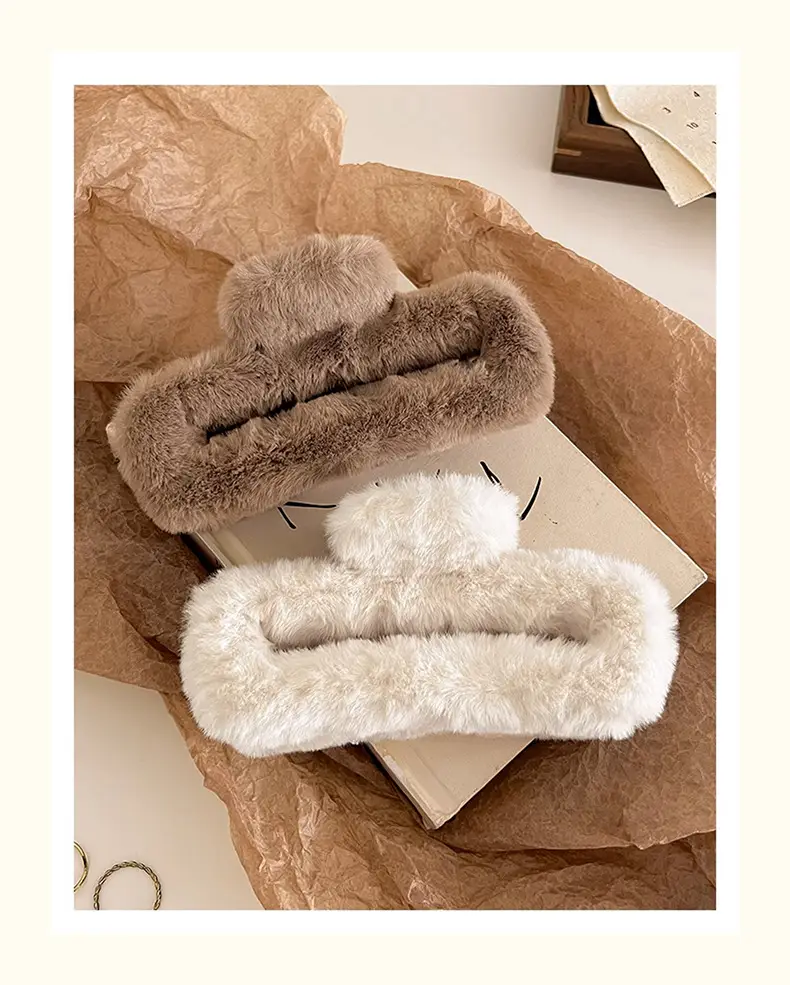Pink Faux Fur Hair Clip for Women Large Size — feature 8