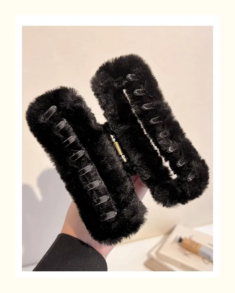 Pink Faux Fur Hair Clip for Women Large Size — feature 9