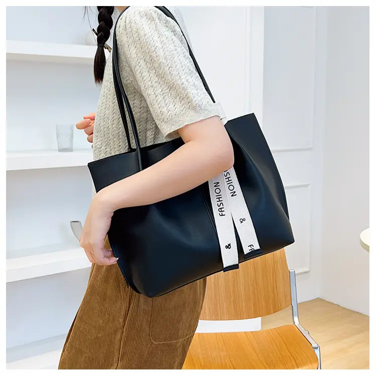 Soft Leather Large Capacity Shoulder Tote Bag Black White — feature 17