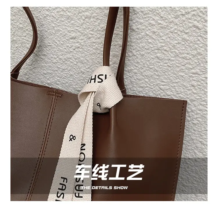 Soft Leather Large Capacity Shoulder Tote Bag Black White — feature 3