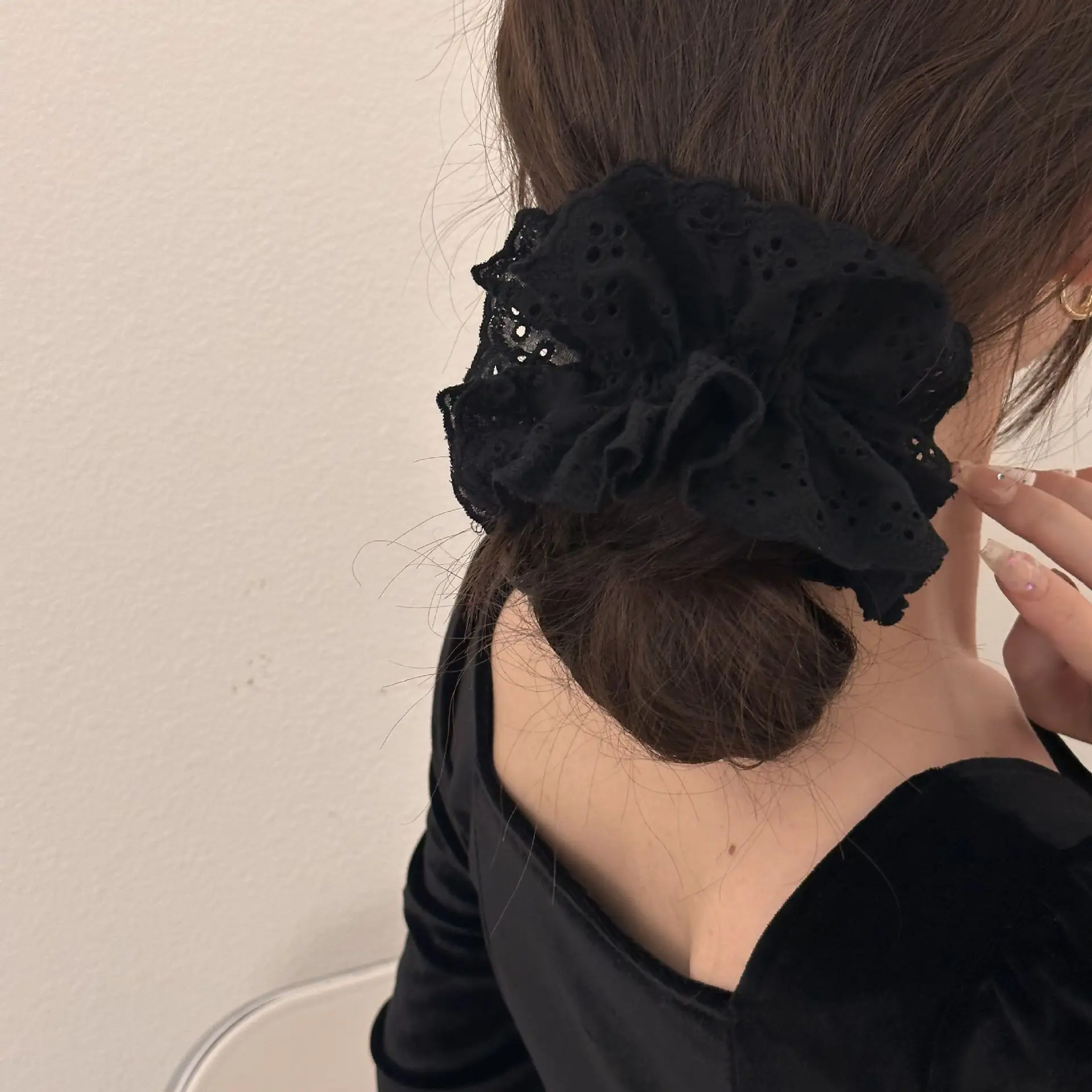 Vintage Lace Hair Scrunchie with Embroidery Beige Black - Image 6