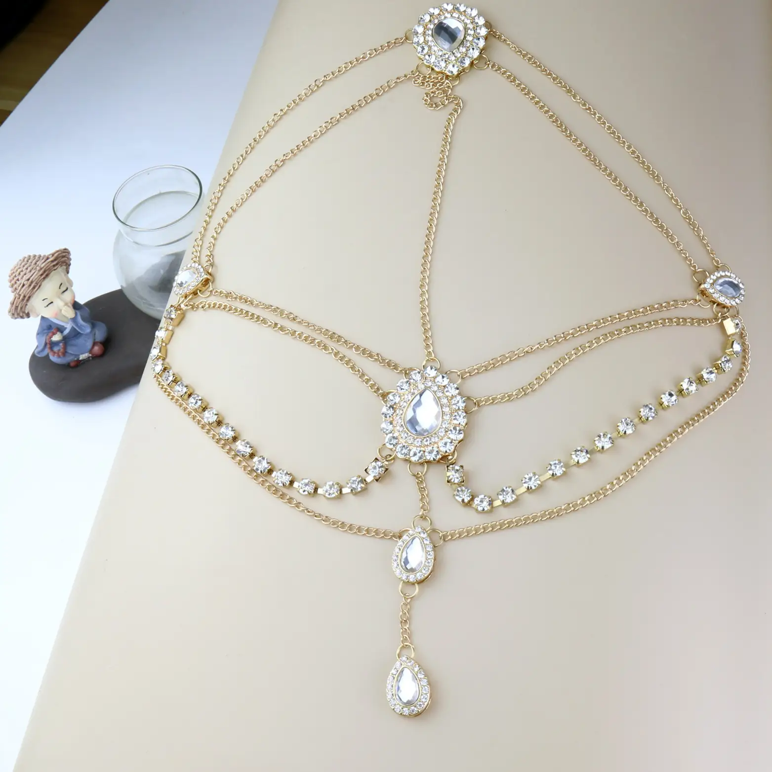 Full Diamond Hair Band with Tassel for Bridal Wear — feature 12