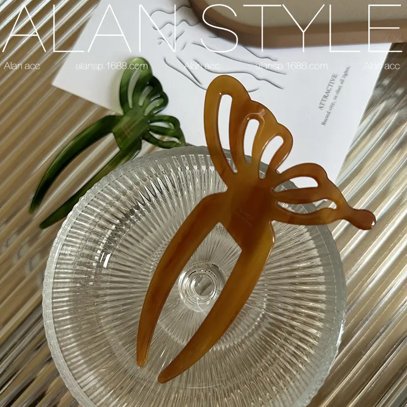 Elegant Butterfly Hairpin Amber Design — feature 8