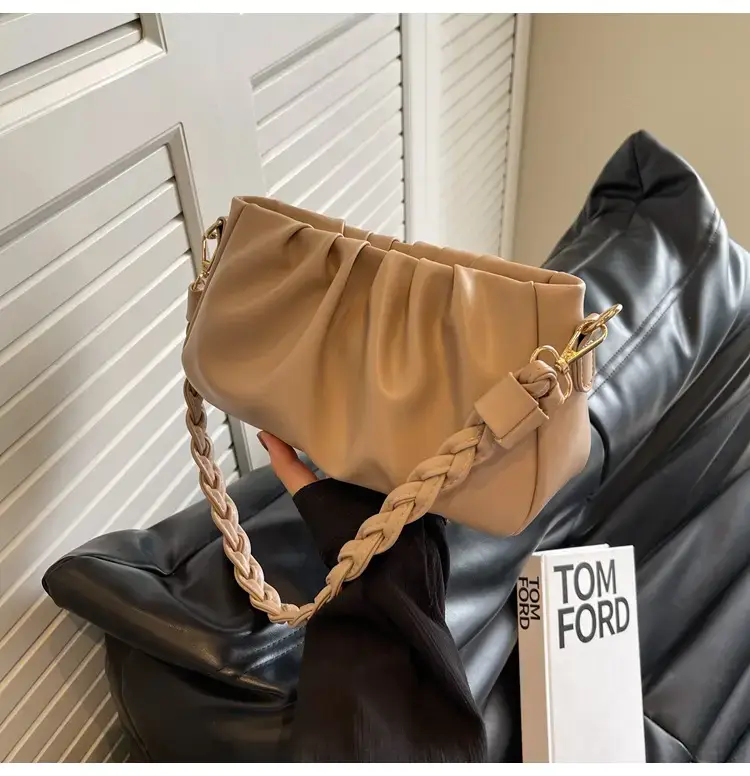 Trendy Brown Pleated Shoulder Bag for Women 2023 — feature 33