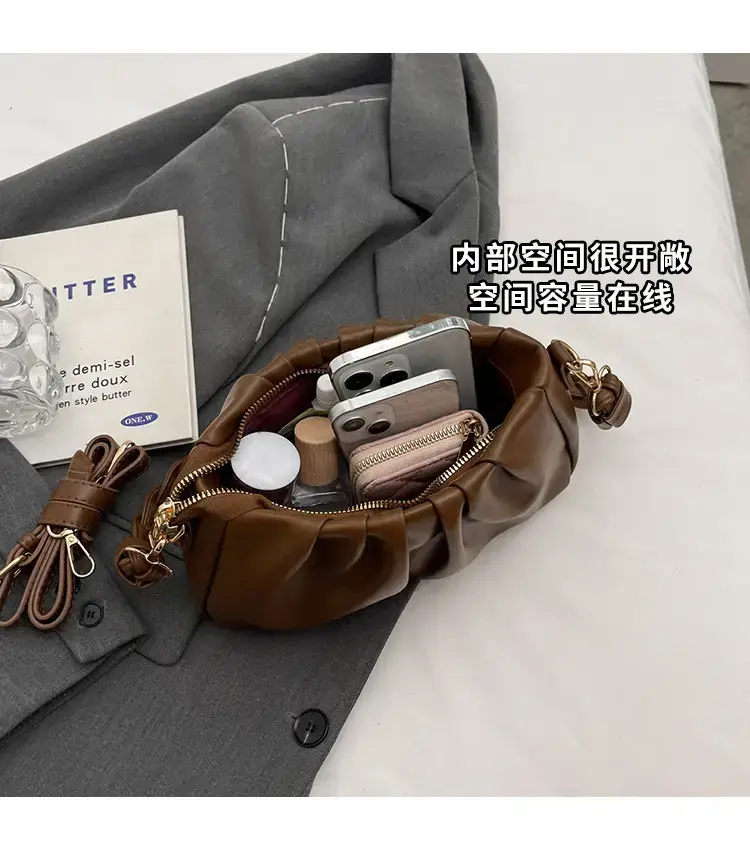 Trendy Brown Pleated Shoulder Bag for Women 2023 — feature 7