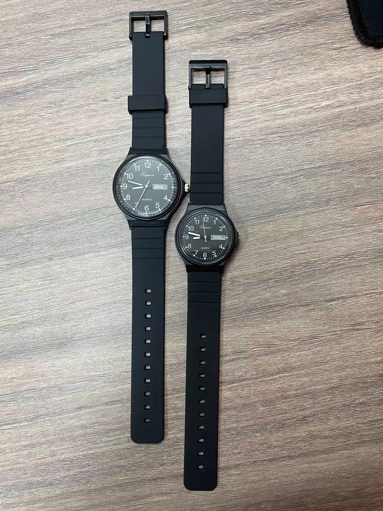Black Korean Style Double Calendar Watch for Women Men — feature 12