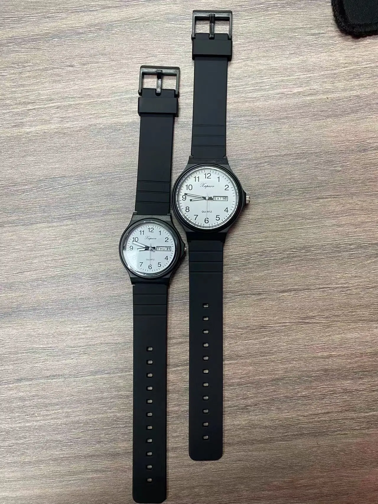 Black Korean Style Double Calendar Watch for Women Men — feature 9