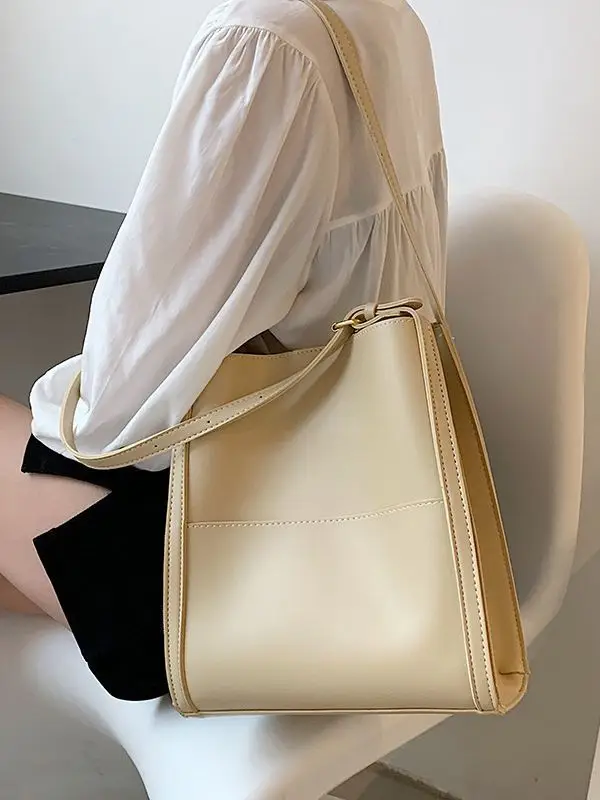 Women's Large Capacity Shoulder Messenger Bag Cream Gold - Image 6