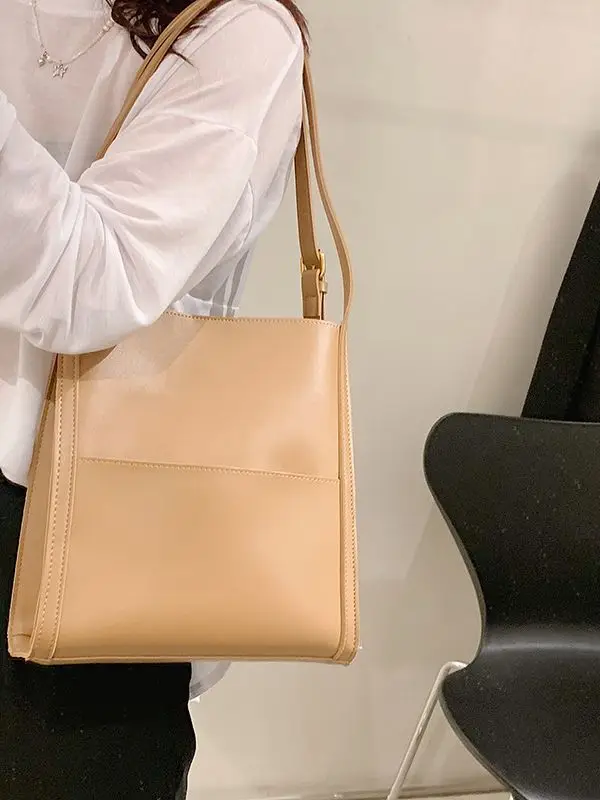 Women's Large Capacity Shoulder Messenger Bag Cream Gold - Image 7