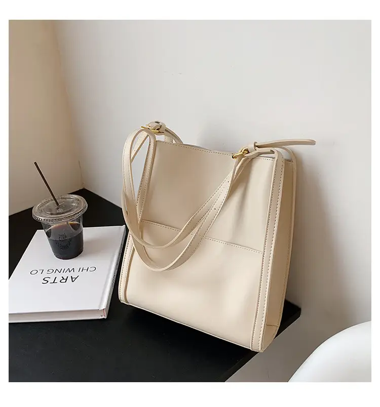 Women's Large Capacity Shoulder Messenger Bag Cream Gold — feature 22