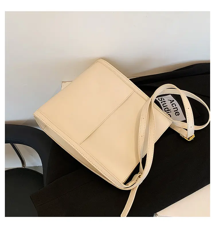 Women's Large Capacity Shoulder Messenger Bag Cream Gold — feature 30