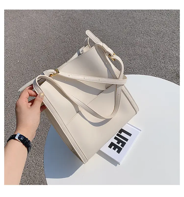 Women's Large Capacity Shoulder Messenger Bag Cream Gold — feature 35