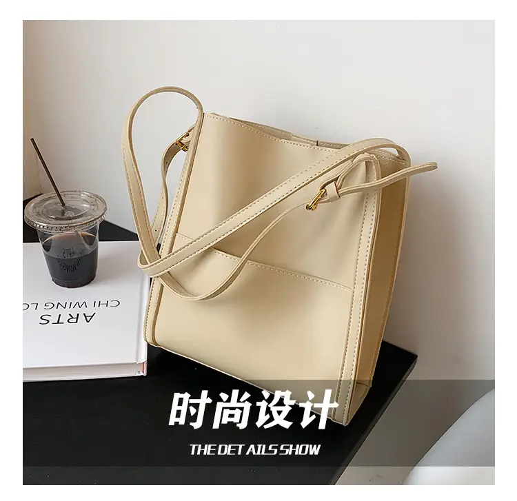 Women's Large Capacity Shoulder Messenger Bag Cream Gold — feature 6