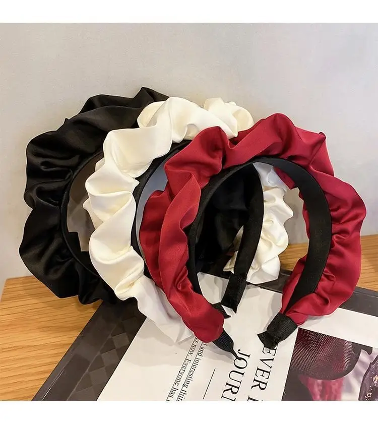 Black Satin High Cranial Hairband for Women — feature 2
