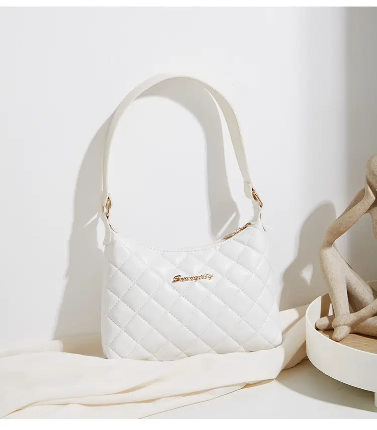 Diamond Embroidered Ladies Shoulder Bag 2023 — feature 10