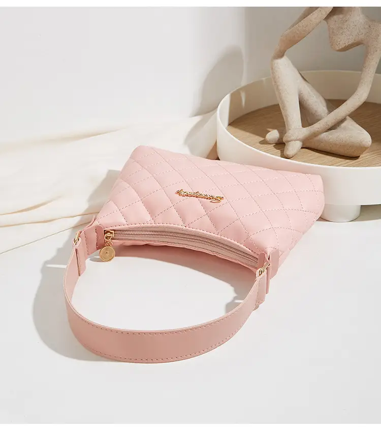 Diamond Embroidered Ladies Shoulder Bag 2023 — feature 19