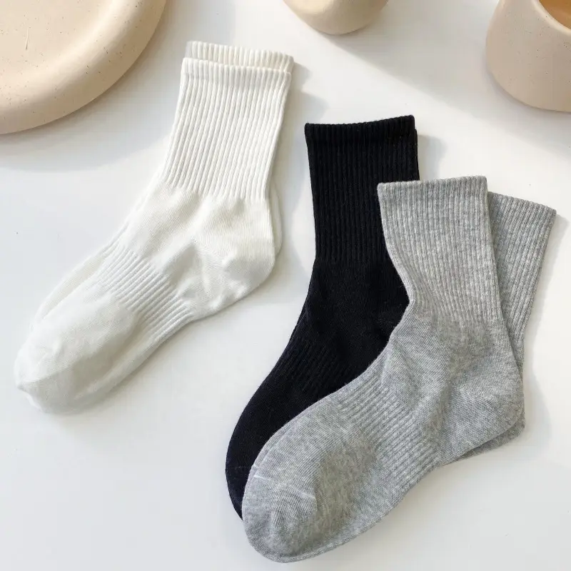 White Socks for Women, Spring and Autumn Mid-Calf Socks, Pure Cotton, Non-Pilling, High-Calf Socks, Sports Short Socks, Odor-Resistant, Black Men's Socks, Autumn