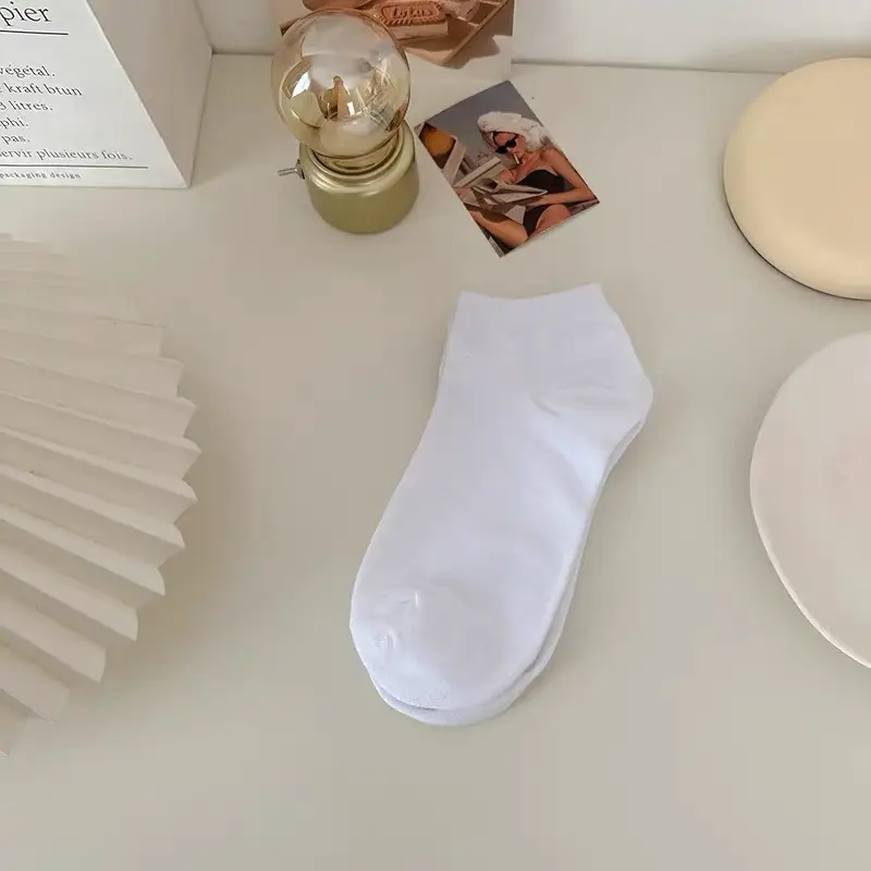 White Socks for Women, Spring and Autumn Mid-Calf Socks, Pure Cotton, Non-Pilling, High-Calf Socks, Sports Short Socks, Odor-Resistant, Black Men's Socks, Autumn