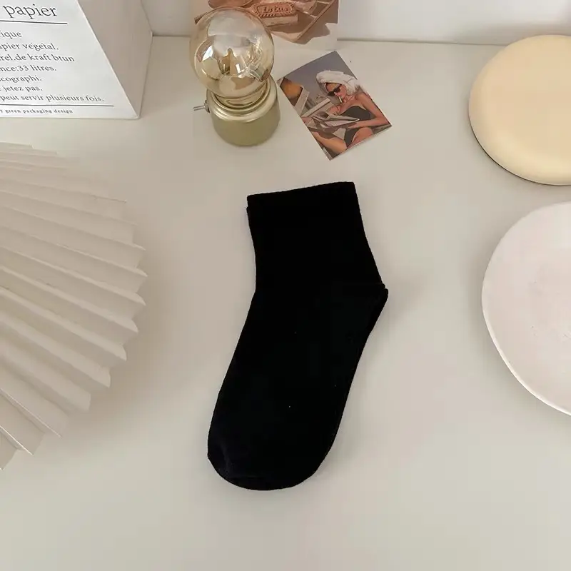 White Socks for Women, Spring and Autumn Mid-Calf Socks, Pure Cotton, Non-Pilling, High-Calf Socks, Sports Short Socks, Odor-Resistant, Black Men's Socks, Autumn