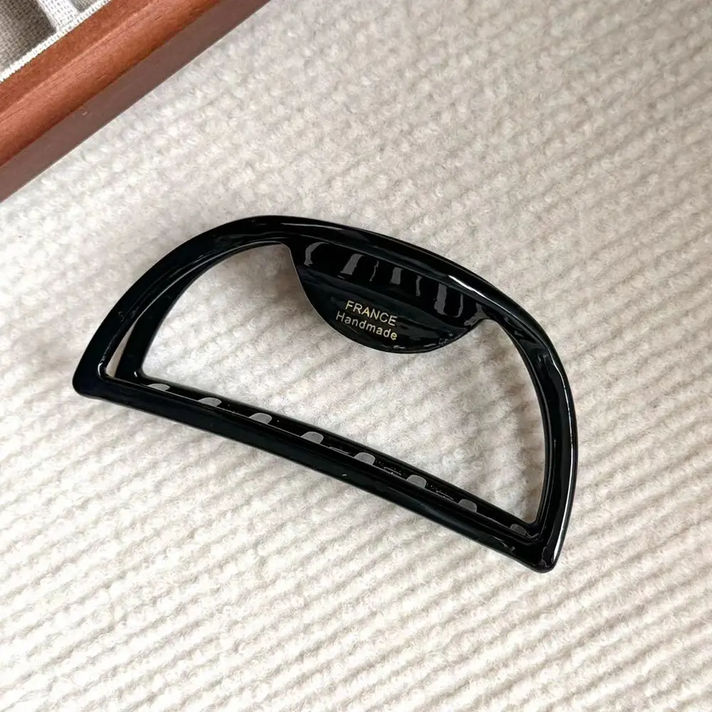 South Korea Retro Gold Acetate Hair Clip with Large Grip - Image 3
